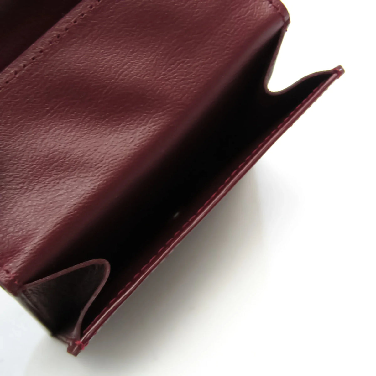 Pre-Owned Cartier Cabochon L3000570 Unisex  Calfskin Coin Purse/coin Case Bordeaux (Good)